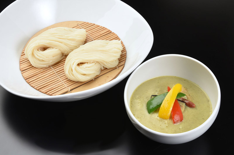 グリーンカレーつけうどん