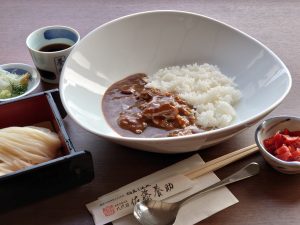 川連カレーセット